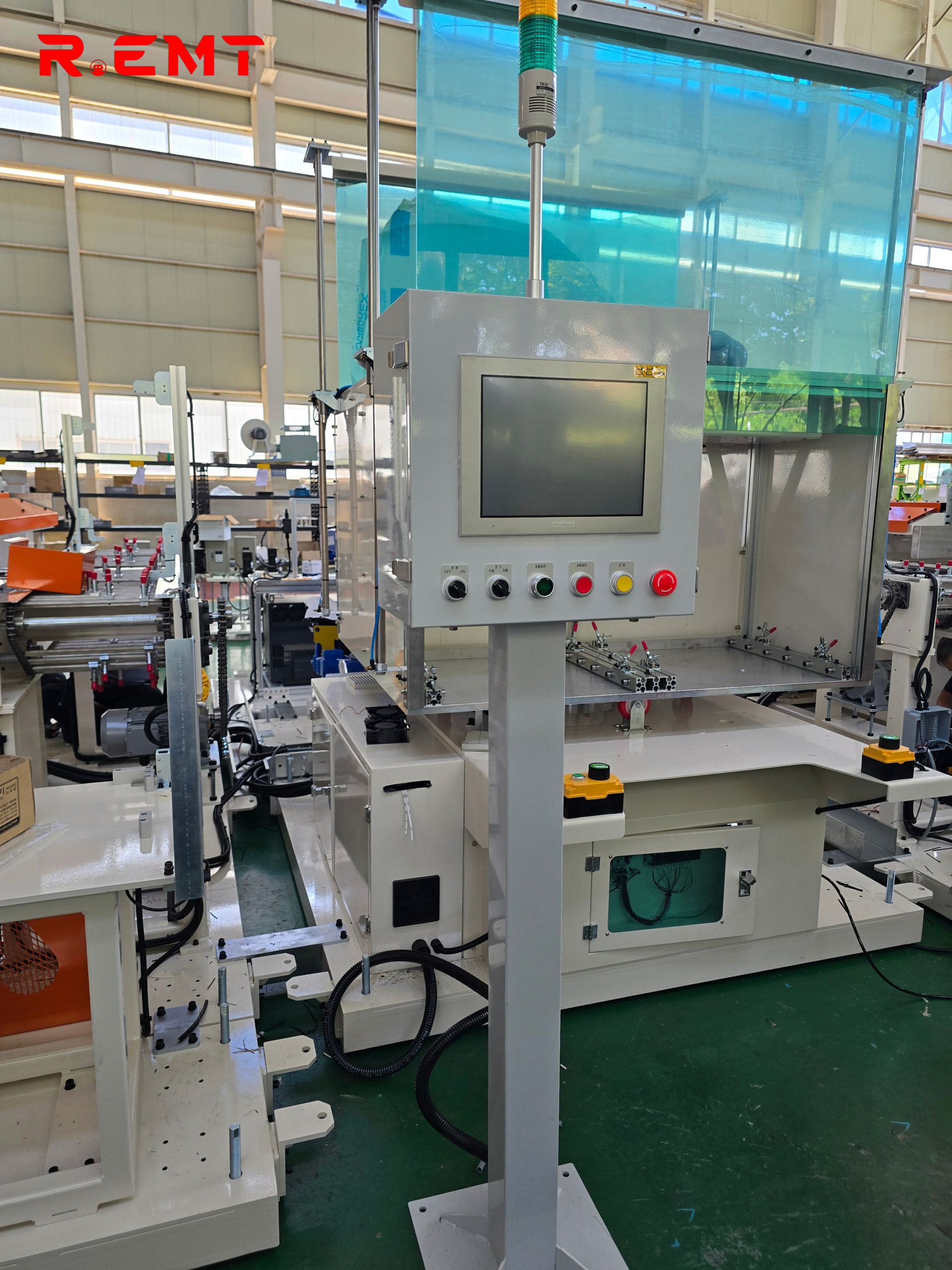 Hệ thống tự động hóa sử dụng robot YASKAWA - dọc 15
