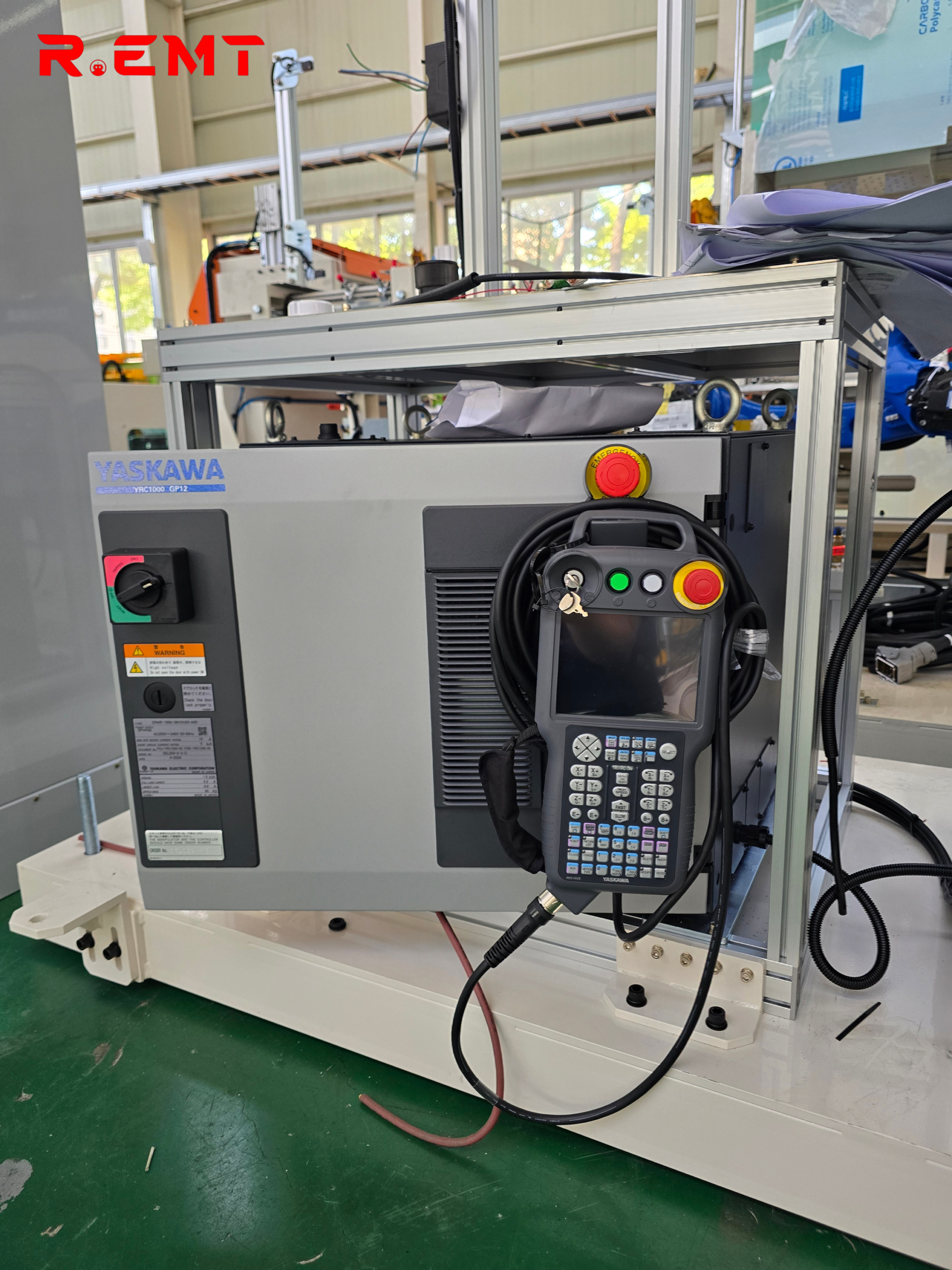 Hệ thống tự động hóa sử dụng robot YASKAWA - dọc 23