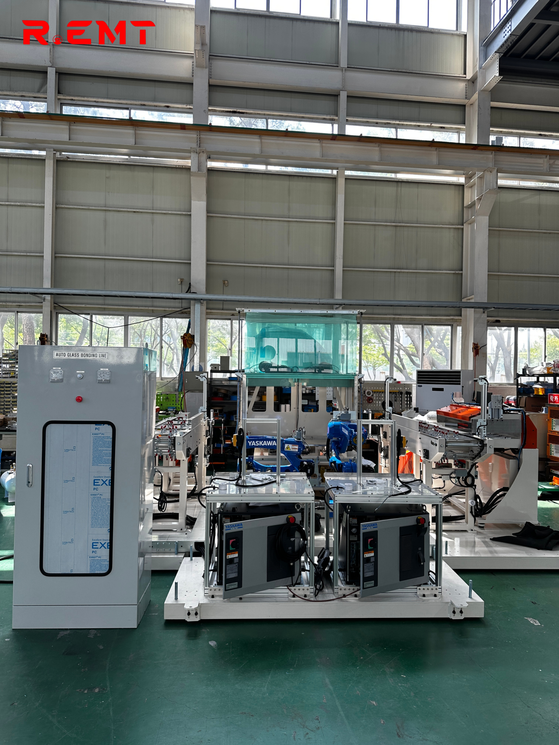 Hệ thống tự động hóa sử dụng robot YASKAWA - dọc 28