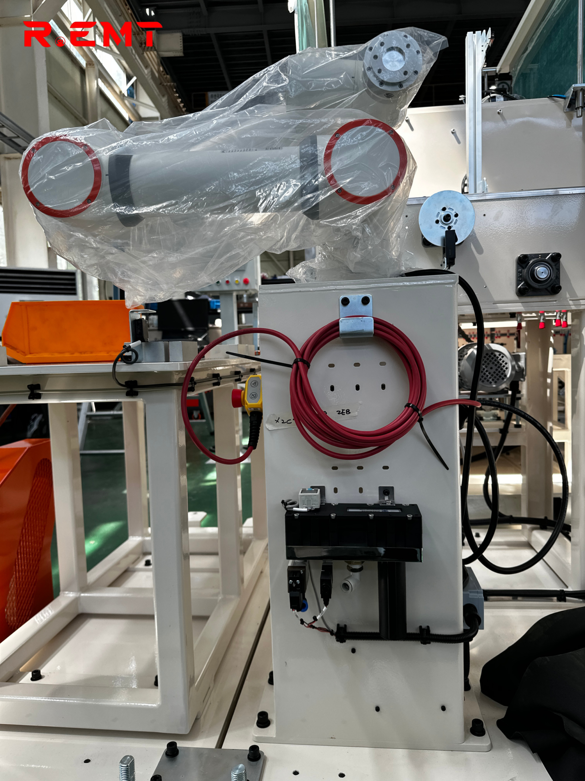Hệ thống tự động hóa sử dụng robot YASKAWA - dọc 47