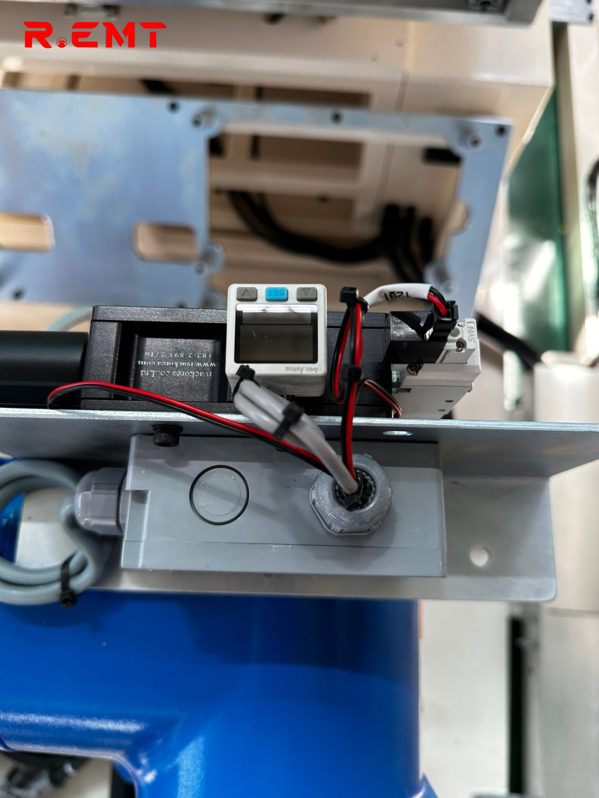 Hệ thống tự động hóa sử dụng robot YASKAWA - dọc 59