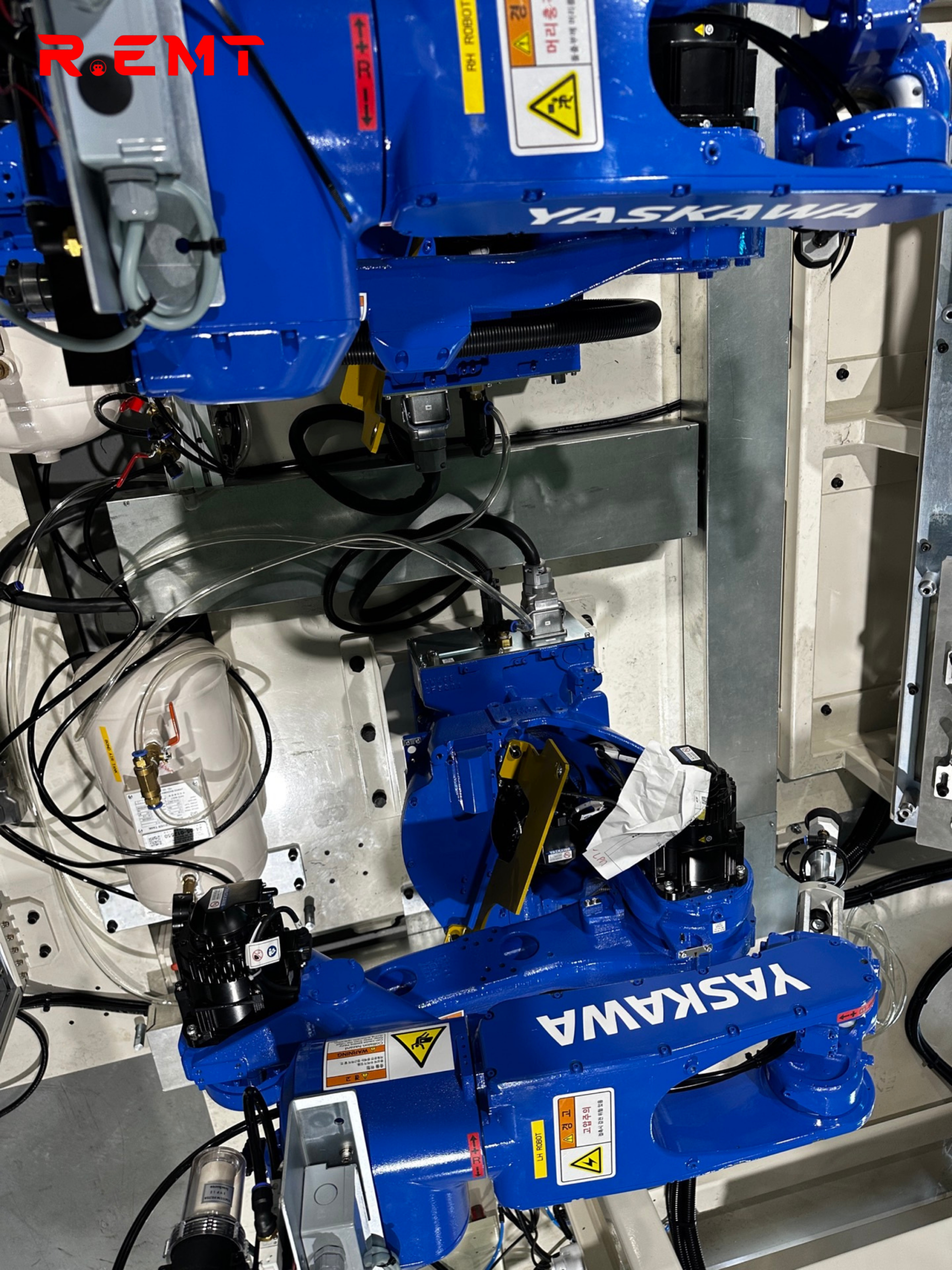 Hệ thống tự động hóa sử dụng robot YASKAWA - dọc 78